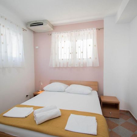 Villa Kameni Dvori Baška Voda Kamer foto